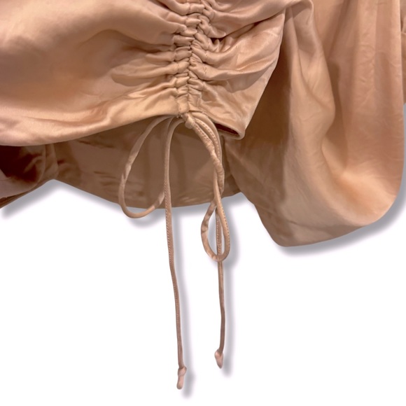 WILFRED Aritzia Verso Rouched Cropped Tank Adjustable Straps Lined Petal Pink - Picture 10 of 12